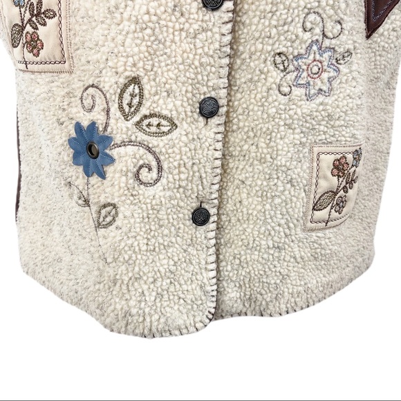 Vintage Southwestern Embroidered Fleece M Cream - Picture 3 of 9